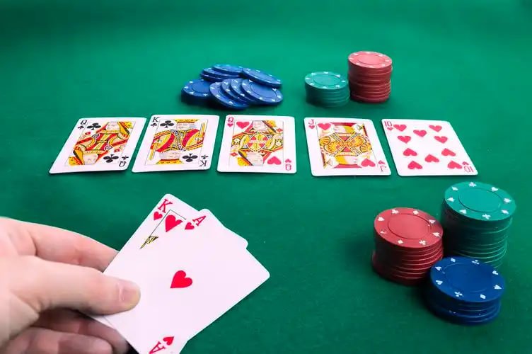 Interface live betting ombak 138 menampilkan pertandingan langsung dengan odds yang berubah secara real-time